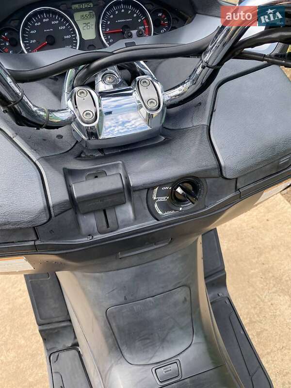 Макси-скутер Suzuki Skywave 250 2007 в Одессе