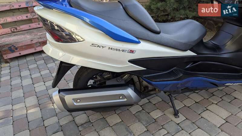Макси-скутер Suzuki Skywave 250 2008 в Черновцах