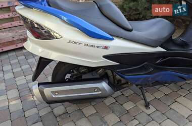 Макси-скутер Suzuki Skywave 250 2008 в 