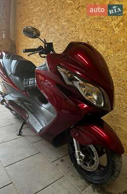 Максі-скутер Suzuki Skywave 250 2008 в Солоніцівці