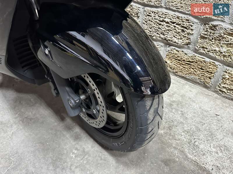 Макси-скутер Suzuki Skywave 250 2009 в Одессе фото 8 Макси-скутер Suzuki Skywave 250 2009 в Одессе