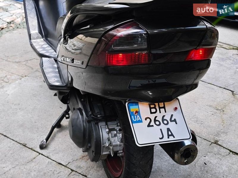 Макси-скутер Suzuki Skywave 250 2007 в Одессе