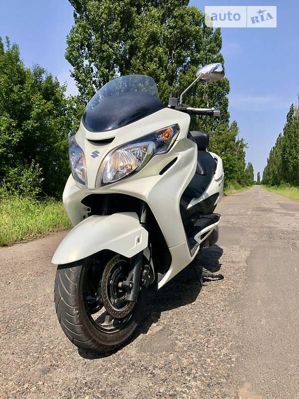 Suzuki Skywave 400 TypeS