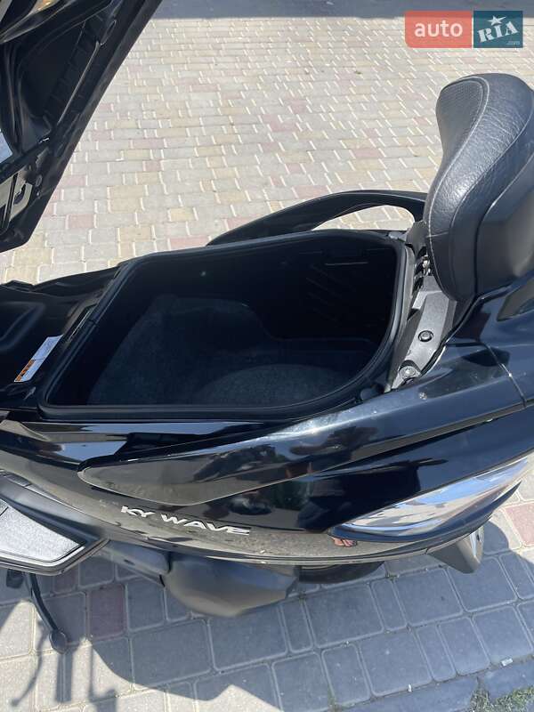 Макси-скутер Suzuki Skywave 400 2013 в Одессе