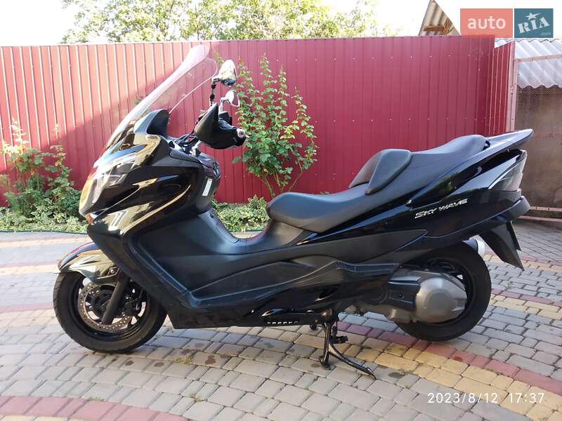 Максі-скутер Suzuki Skywave 400 2007 в Болграді