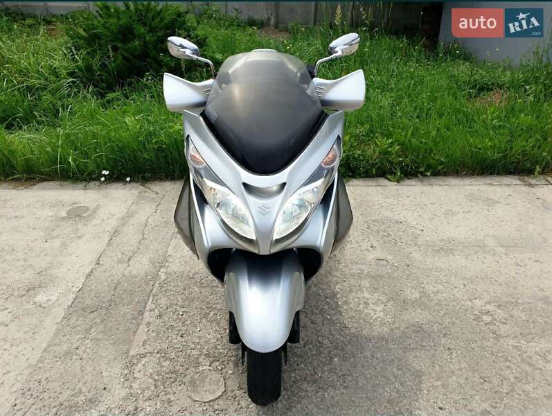 Максі-скутер Suzuki Skywave 400 2008 в Одесі фото 9 Максі-скутер Suzuki Skywave 400 2008 в Одесі