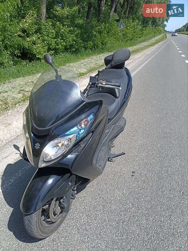 Макси-скутер Suzuki Skywave 400 2014 в Сумах
