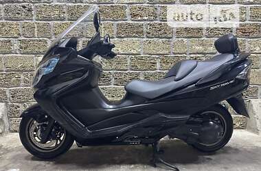 Макси-скутер Suzuki Skywave 400 2014 в Одессе