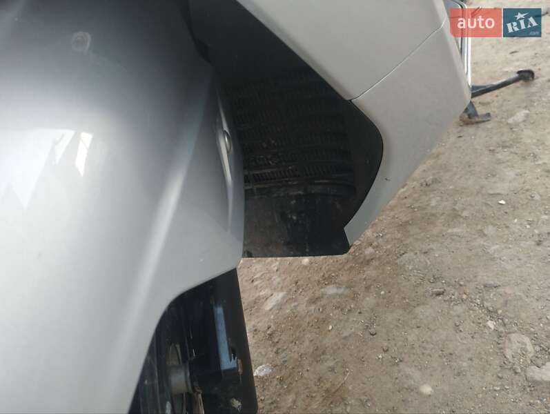 Макси-скутер Suzuki Skywave 400 2008 в Черновцах