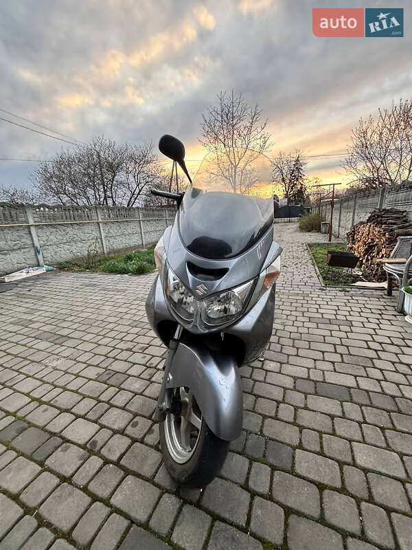 Максі-скутер Suzuki Skywave 400 2005 в Львові