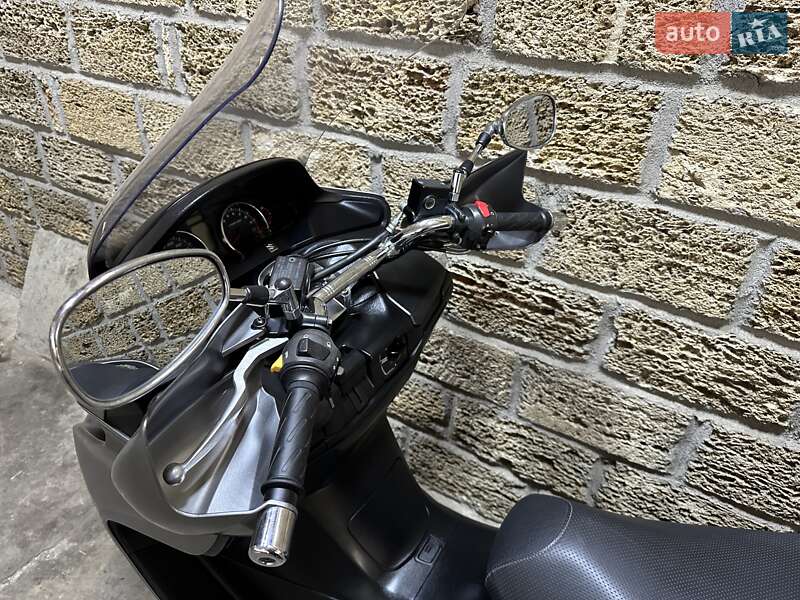 Максі-скутер Suzuki Skywave 400 2015 в Одесі