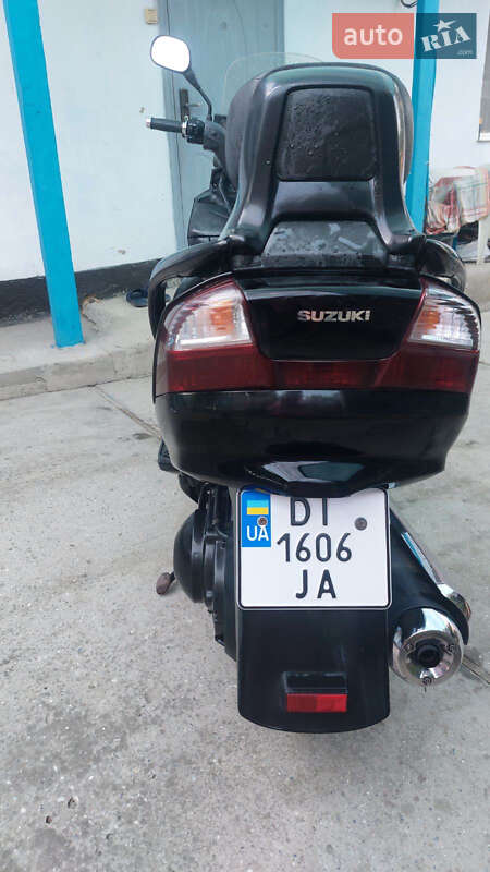 Макси-скутер Suzuki Skywave 400 2005 в Килии
