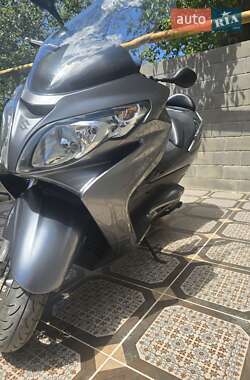 Макси-скутер Suzuki Skywave 400 2007 в 