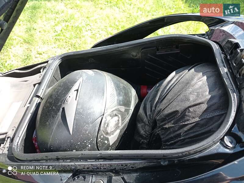 Макси-скутер Suzuki Skywave 400 2007 в Сарнах