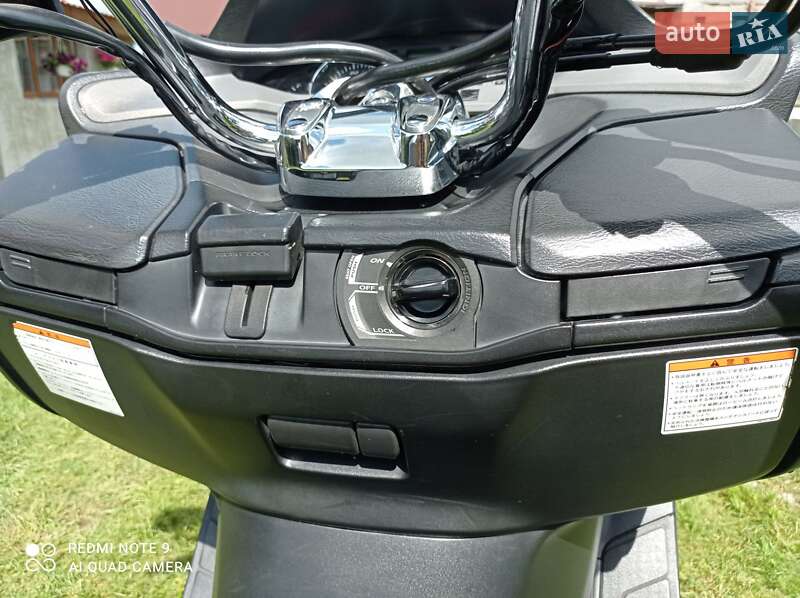 Макси-скутер Suzuki Skywave 400 2007 в Сарнах