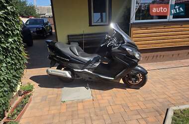 Максі-скутер Suzuki Skywave 400 2009 в Умані