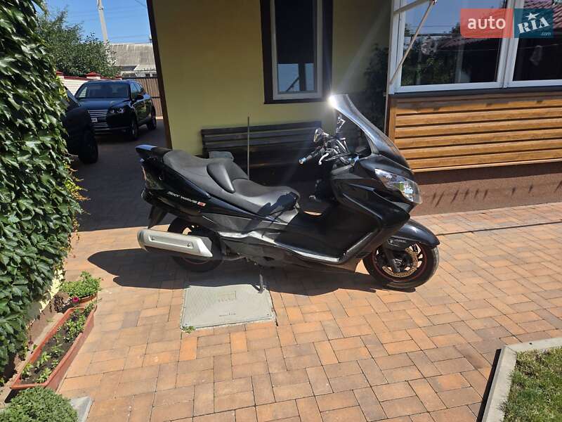 Suzuki Skywave 400 2009