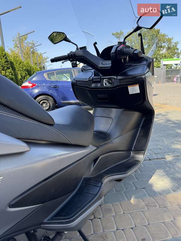 Макси-скутер Suzuki Skywave 400 2015 в Харькове фото 13 Макси-скутер Suzuki Skywave 400 2015 в Харькове