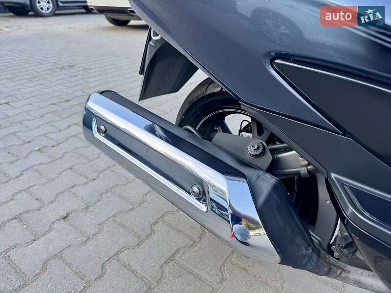 Скутер Suzuki Skywave 400 2012 в Одессе