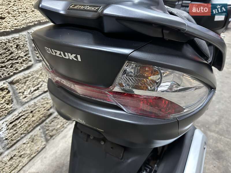 Максі-скутер Suzuki Skywave 400 2015 в Одесі фото 6 Максі-скутер Suzuki Skywave 400 2015 в Одесі