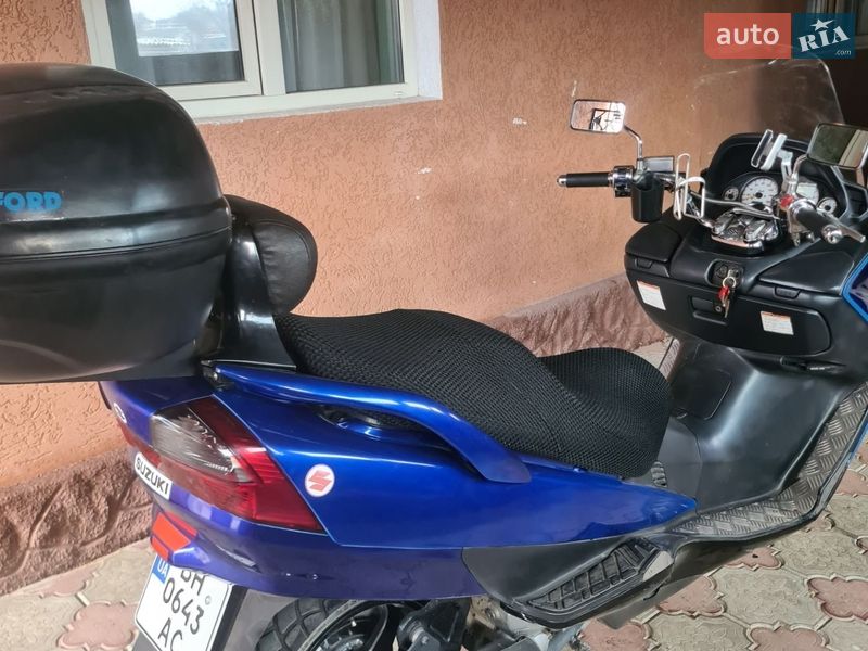 Макси-скутер Suzuki Skywave 400 2005 в Черновцах