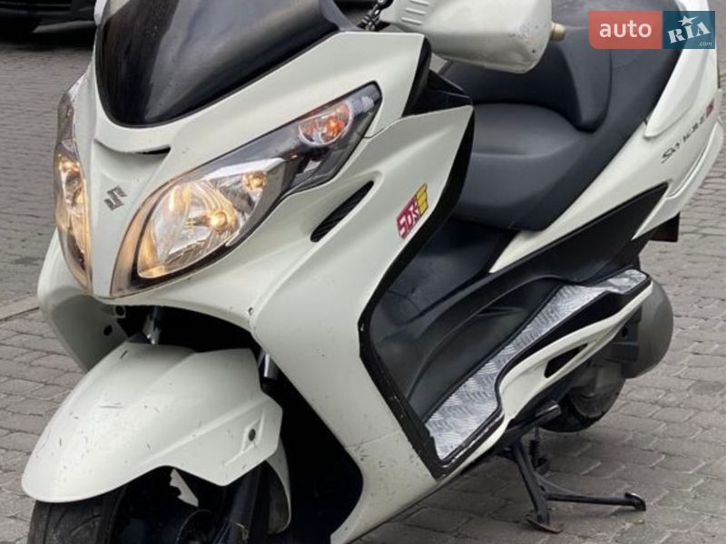 Suzuki Skywave 400 2013