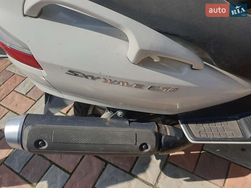 Макси-скутер Suzuki SkyWave 650 2005 в Белой Церкви фото 4 Макси-скутер Suzuki SkyWave 650 2005 в Белой Церкви