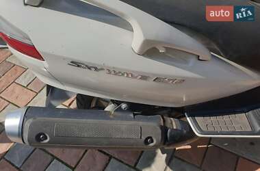 Макси-скутер Suzuki SkyWave 650 2005 в 