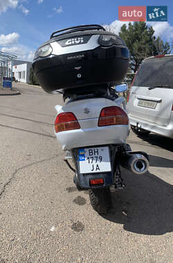 Макси-скутер Suzuki SkyWave 650 2004 в 