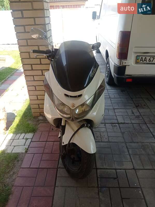 Грузовые мотороллеры, мотоциклы, скутеры, мопеды Suzuki Skywave Type S400 2005 в Киеве