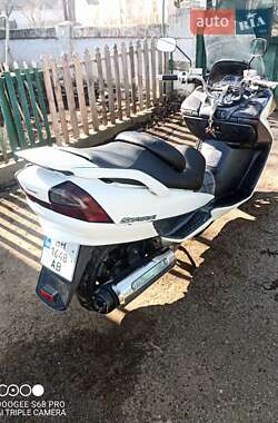 Макси-скутер Suzuki Skywave Type S400 2004 в 