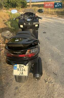Макси-скутер Suzuki Skywave Type S400 2006 в 