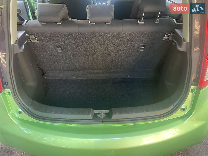 Хэтчбек Suzuki Splash 2010 в Ровно