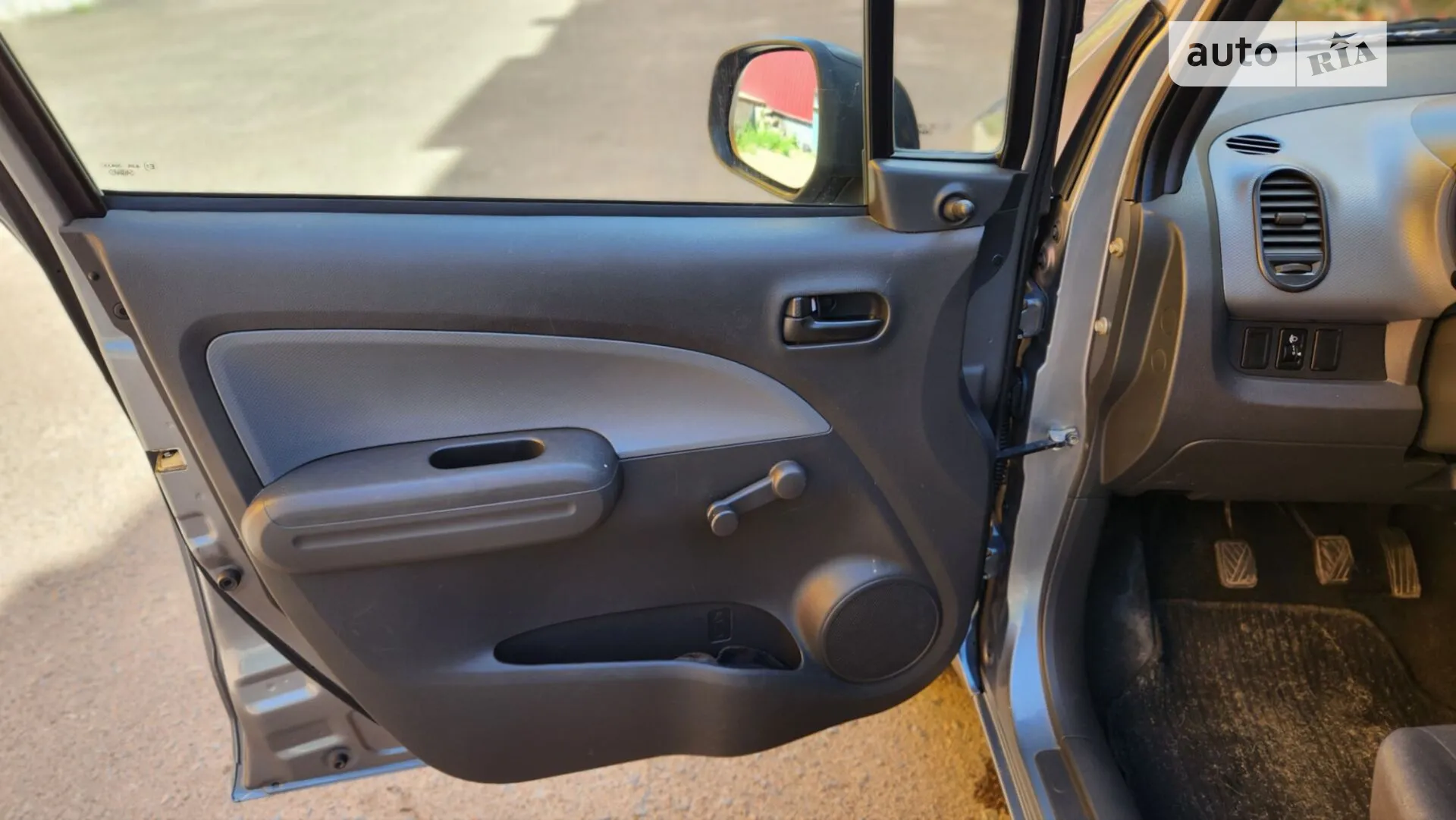 2010 Suzuki Splash - мініатюра 21