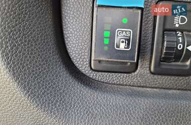 Хэтчбек Suzuki Splash 2009 в 