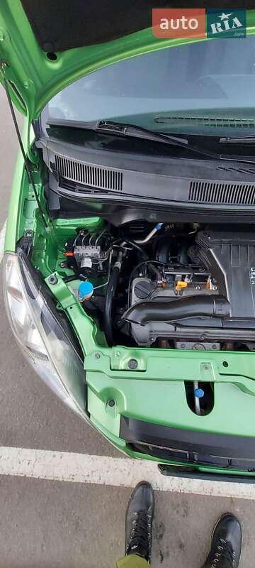 Хэтчбек Suzuki Splash 2010 в Черновцах