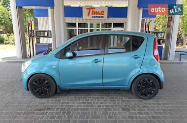 Хэтчбек Suzuki Splash 2010 в 