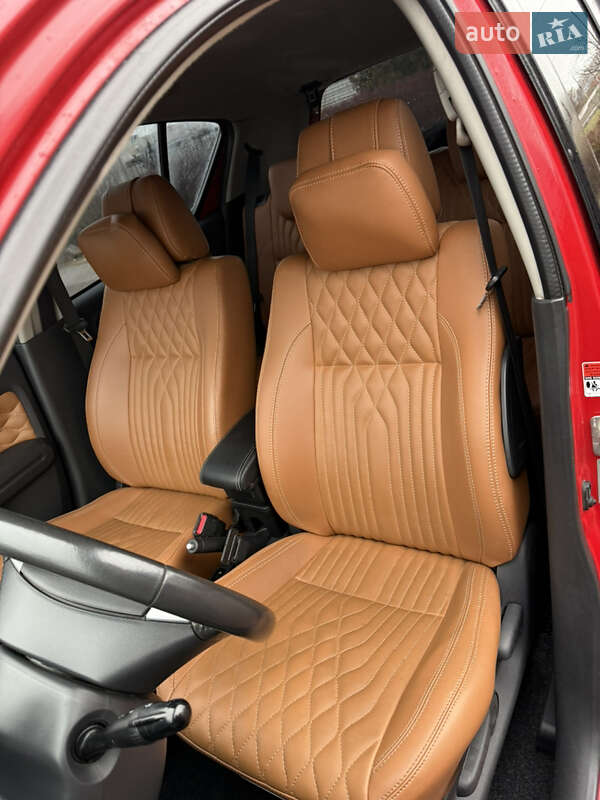 Хэтчбек Suzuki Splash 2011 в Белгороде-Днестровском фото 10 Хэтчбек Suzuki Splash 2011 в Белгороде-Днестровском