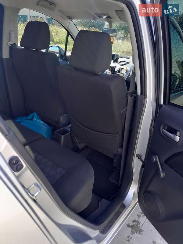 Хэтчбек Suzuki Splash 2009 в Львове