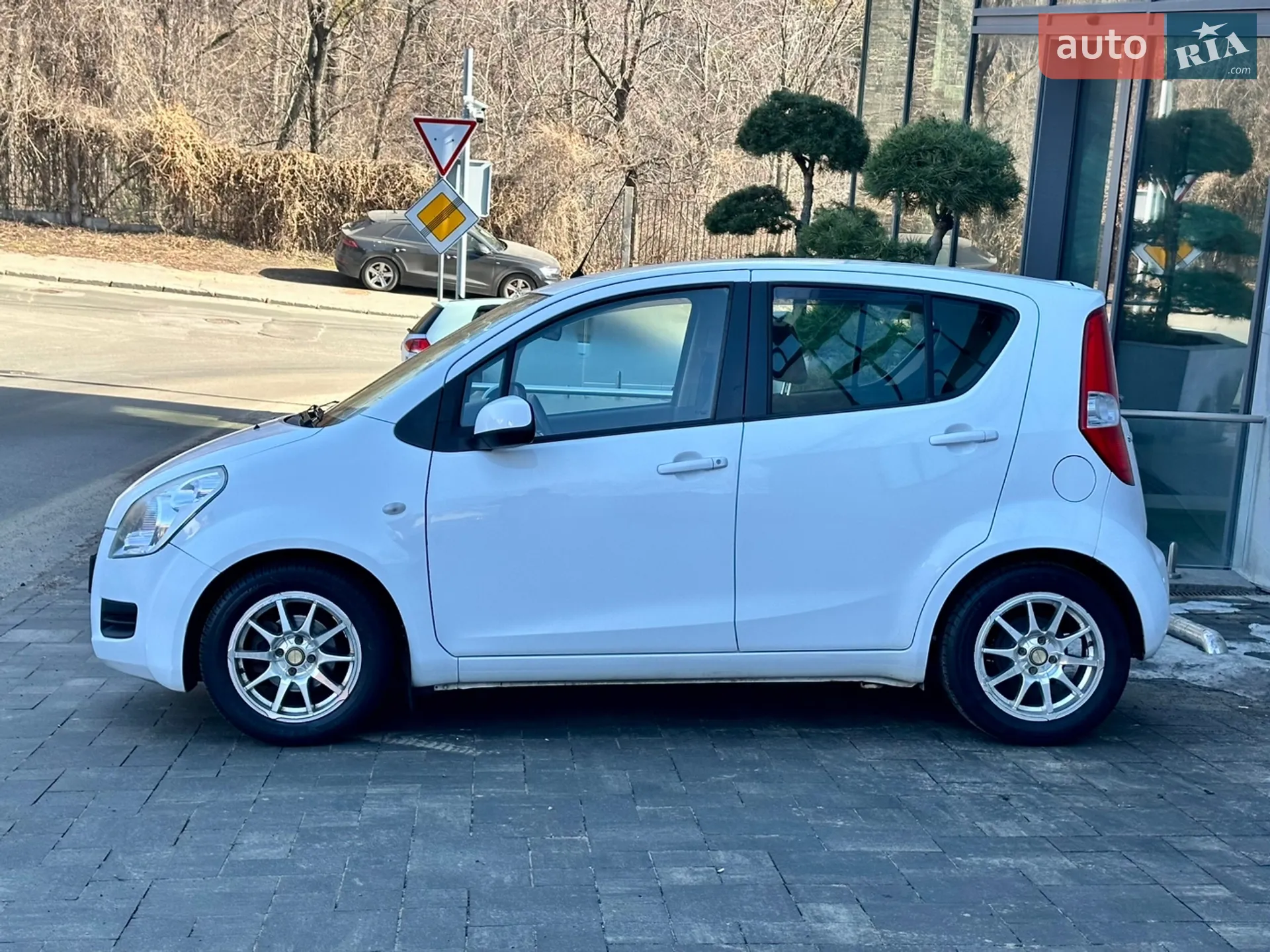 2011 Suzuki Splash - мініатюра 4