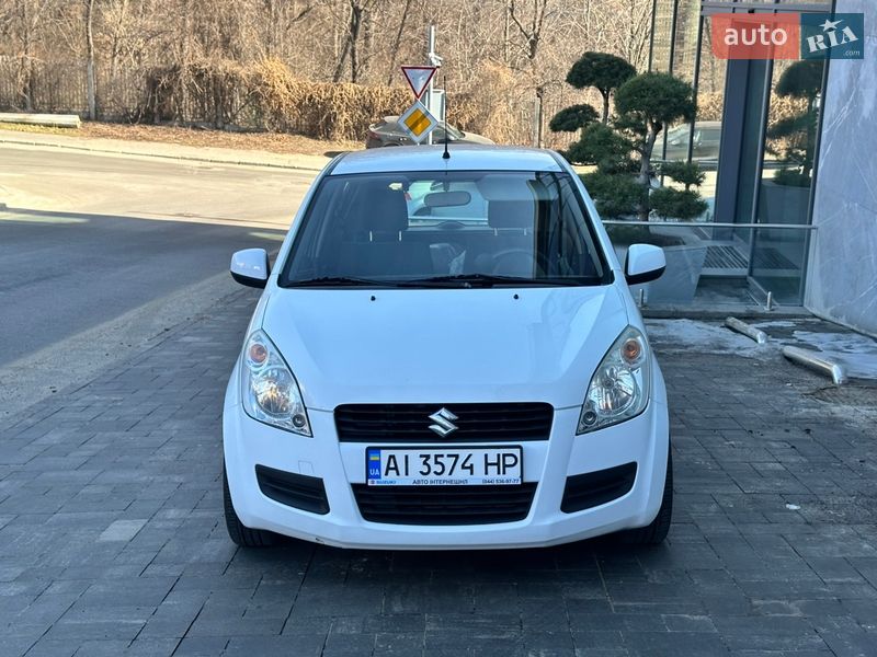Хэтчбек Suzuki Splash 2011 в Киеве