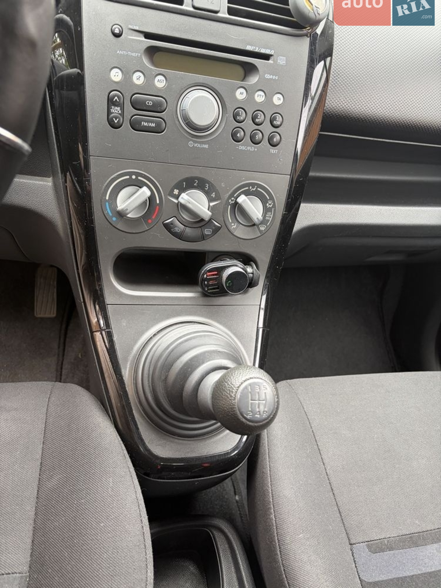 2011 Suzuki Splash - мініатюра 13