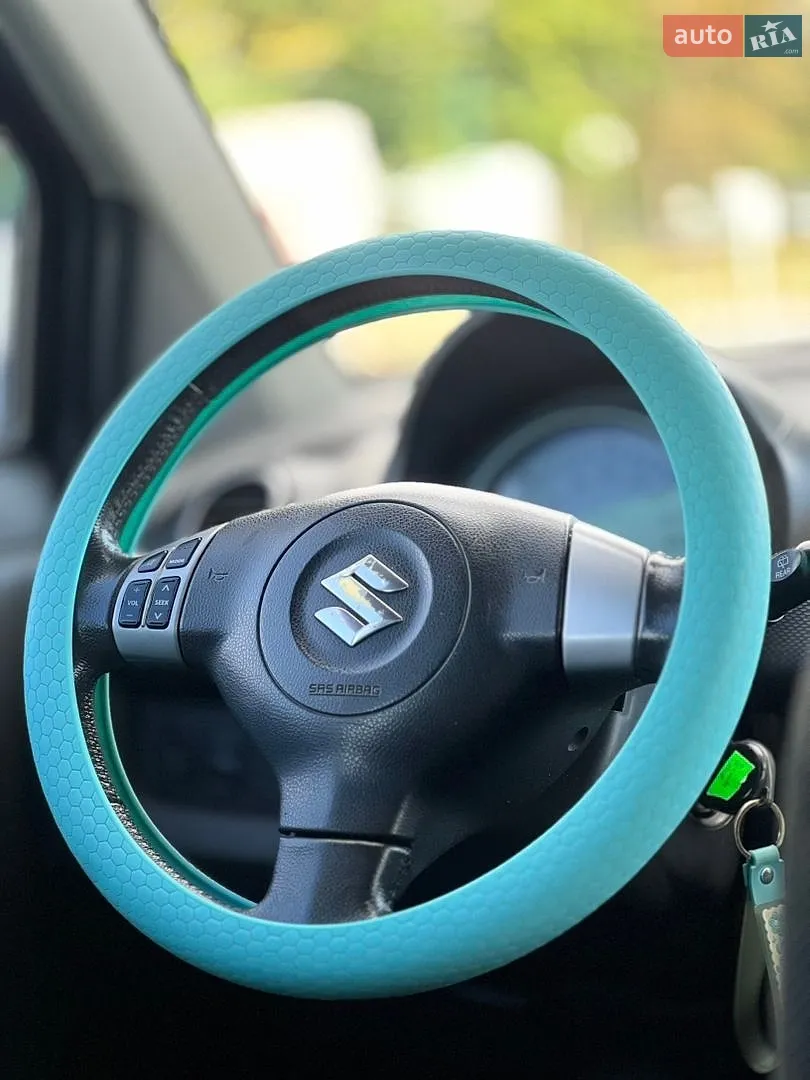 2010 Suzuki Splash - мініатюра 9