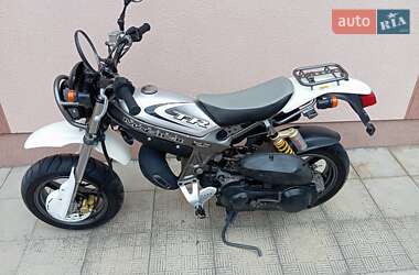 Пітбайк Suzuki Street Magic 50 2010 в 