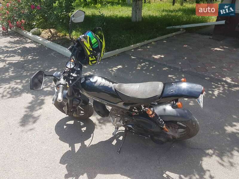 Мопеди Suzuki Street Magic 50 2010 в Жашківу