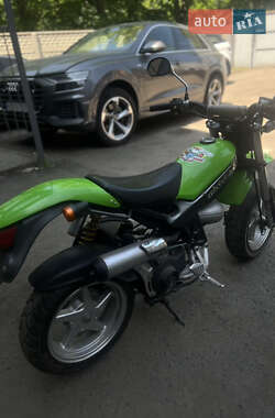 Скутер Suzuki Street Magic 50 2010 в 