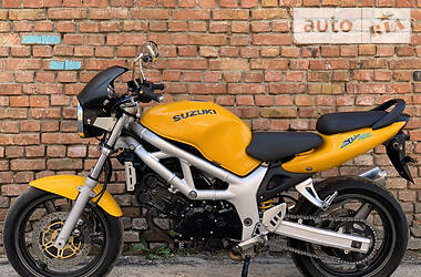 Мотоцикл Без обтекателей (Naked bike) Suzuki SV 650 2000 в 