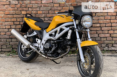 Мотоцикл Без обтекателей (Naked bike) Suzuki SV 650 2000 в 