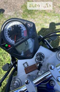 Мотоцикл Без обтекателей (Naked bike) Suzuki SV 650 2003 в 