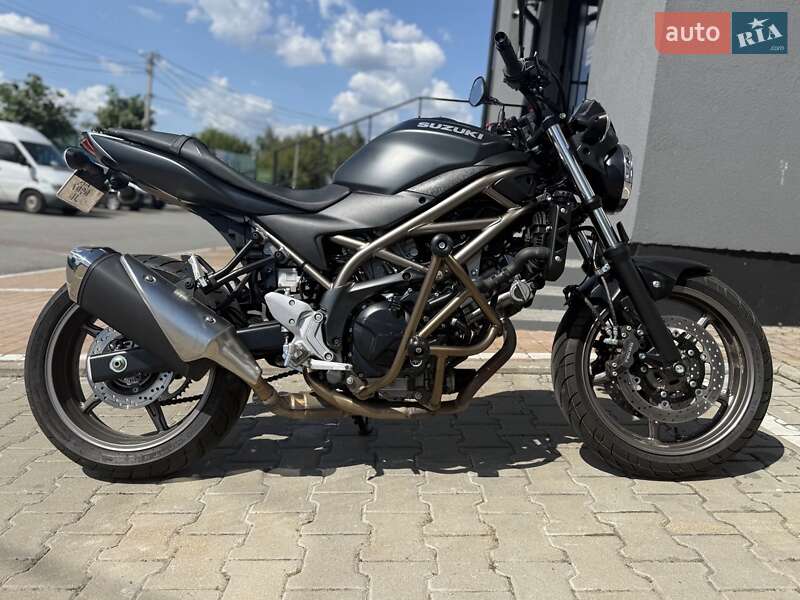 Suzuki SV 650 2024